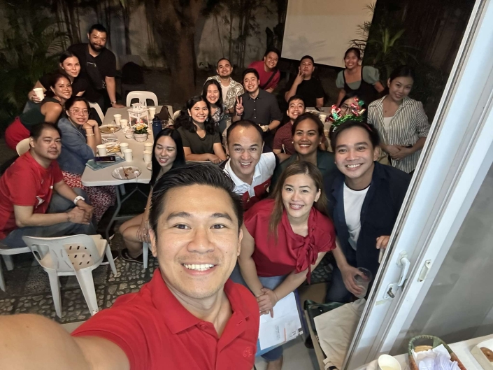 received_2349056495452060-705x529