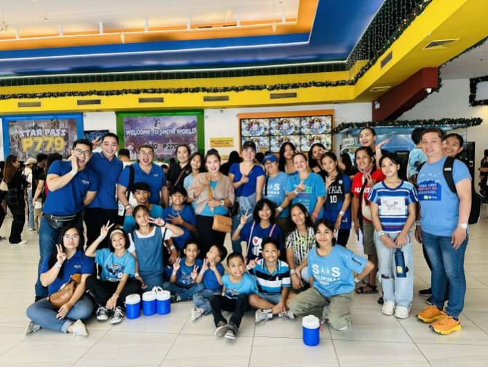 received_455398747155702-705x529 (3)